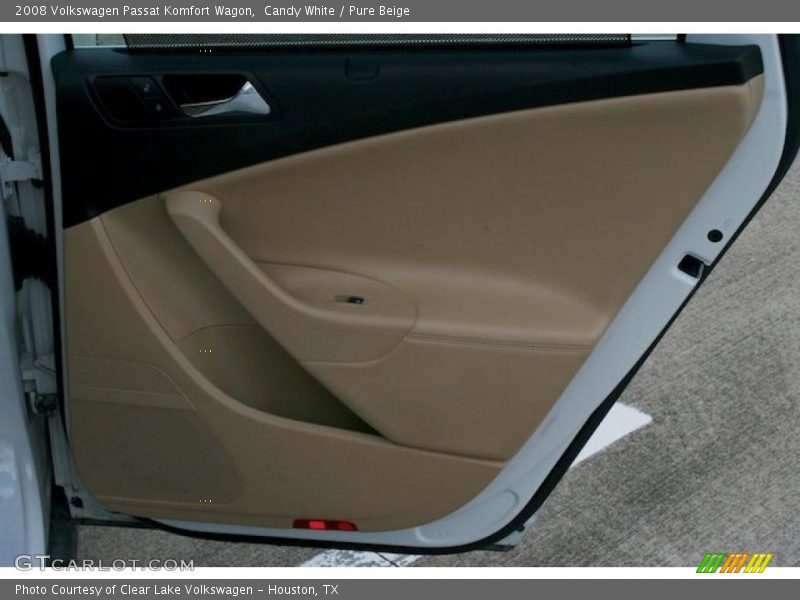 Candy White / Pure Beige 2008 Volkswagen Passat Komfort Wagon