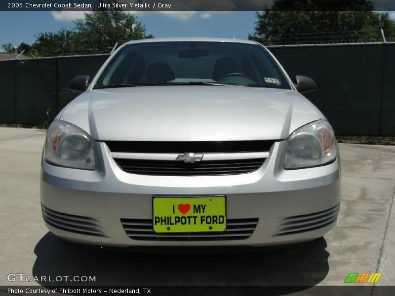 Ultra Silver Metallic / Gray 2005 Chevrolet Cobalt Sedan