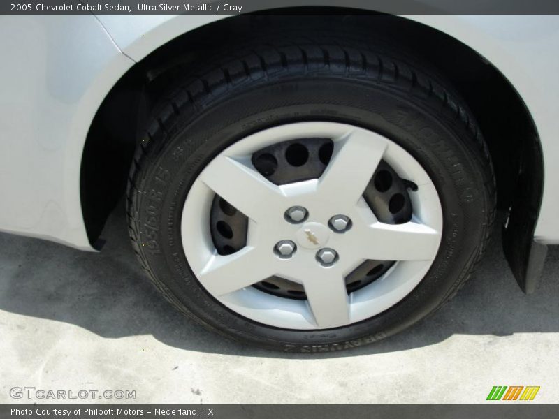 Ultra Silver Metallic / Gray 2005 Chevrolet Cobalt Sedan