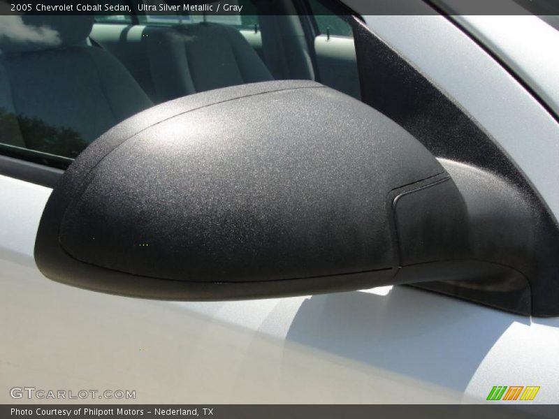 Ultra Silver Metallic / Gray 2005 Chevrolet Cobalt Sedan