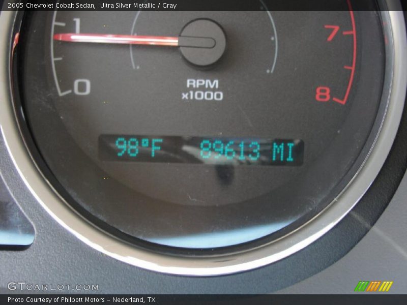 Ultra Silver Metallic / Gray 2005 Chevrolet Cobalt Sedan