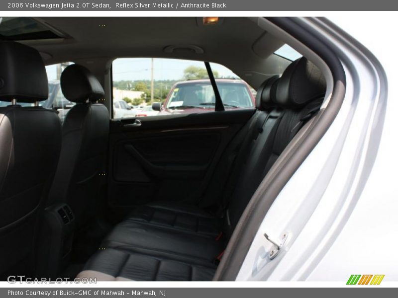 Reflex Silver Metallic / Anthracite Black 2006 Volkswagen Jetta 2.0T Sedan