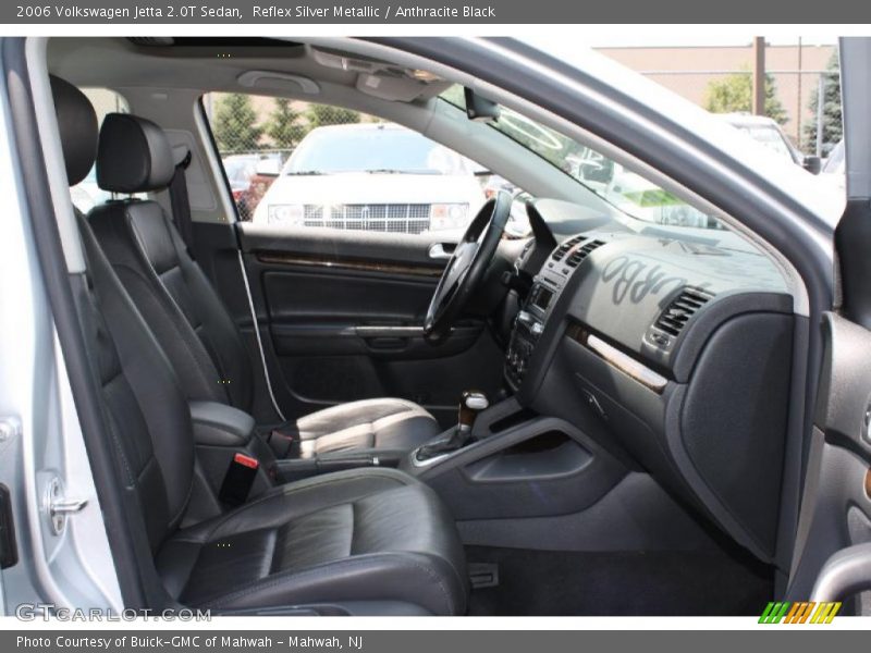 Reflex Silver Metallic / Anthracite Black 2006 Volkswagen Jetta 2.0T Sedan