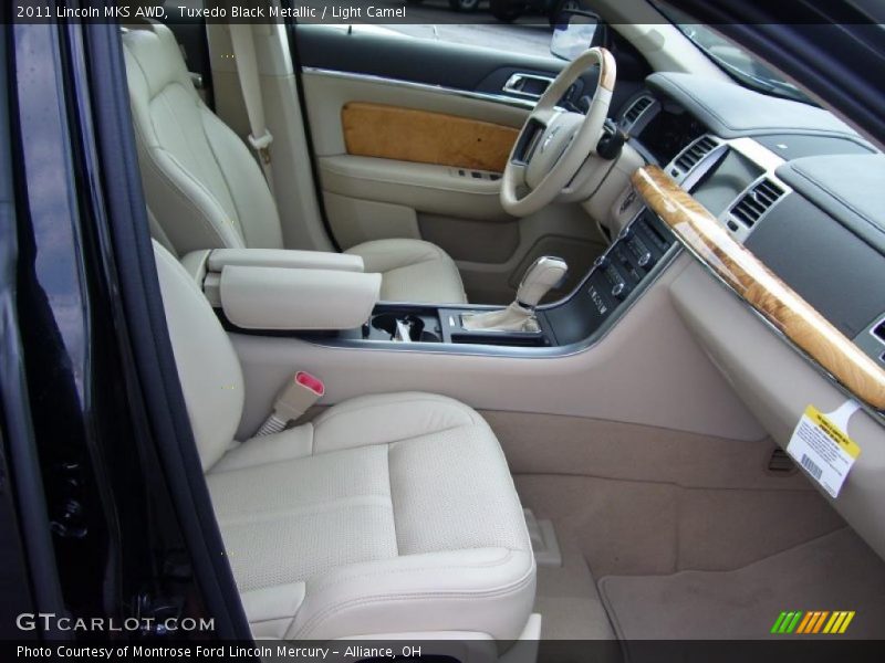 Tuxedo Black Metallic / Light Camel 2011 Lincoln MKS AWD