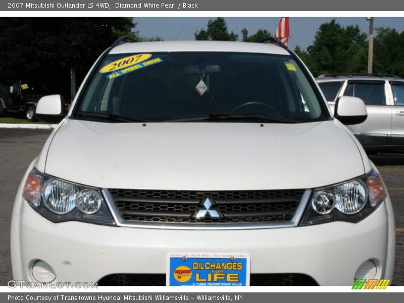 Diamond White Pearl / Black 2007 Mitsubishi Outlander LS 4WD