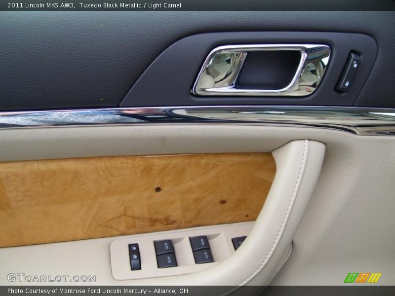 Tuxedo Black Metallic / Light Camel 2011 Lincoln MKS AWD
