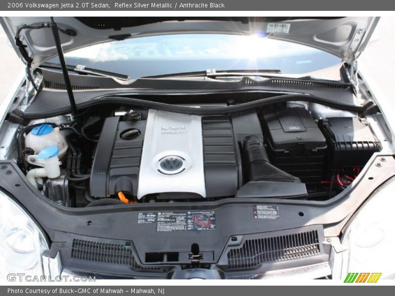 Reflex Silver Metallic / Anthracite Black 2006 Volkswagen Jetta 2.0T Sedan