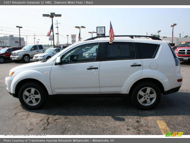 Diamond White Pearl / Black 2007 Mitsubishi Outlander LS 4WD