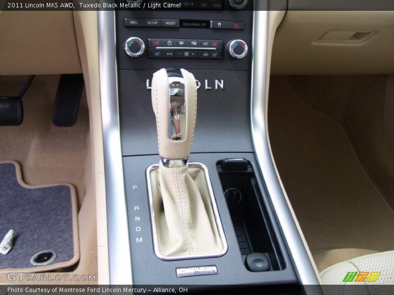Tuxedo Black Metallic / Light Camel 2011 Lincoln MKS AWD