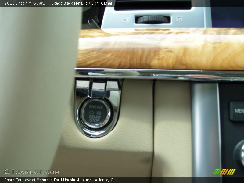 Tuxedo Black Metallic / Light Camel 2011 Lincoln MKS AWD
