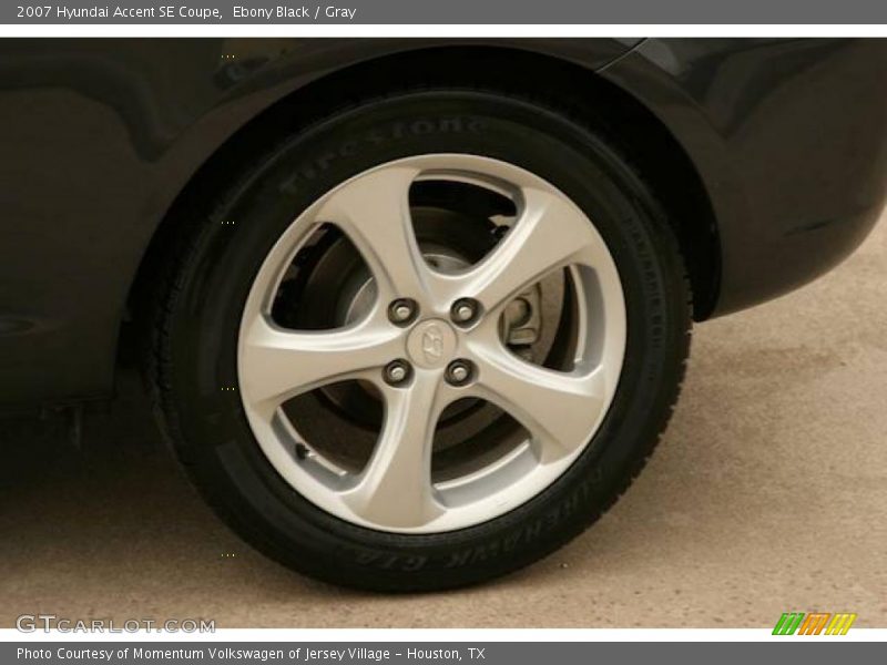 Ebony Black / Gray 2007 Hyundai Accent SE Coupe