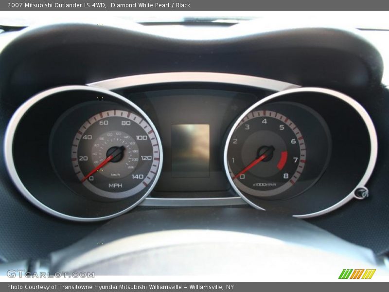 Diamond White Pearl / Black 2007 Mitsubishi Outlander LS 4WD