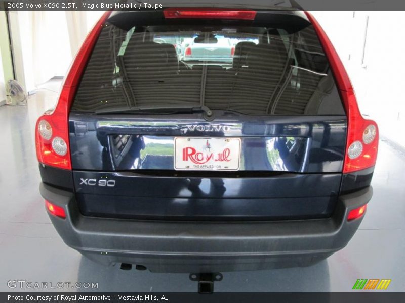 Magic Blue Metallic / Taupe 2005 Volvo XC90 2.5T