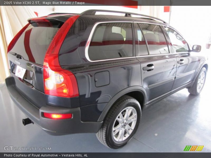 Magic Blue Metallic / Taupe 2005 Volvo XC90 2.5T