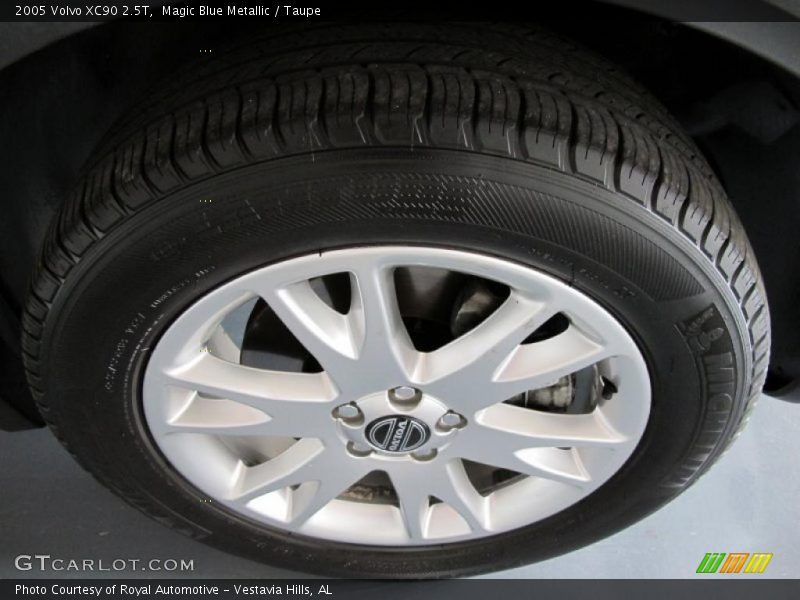 Magic Blue Metallic / Taupe 2005 Volvo XC90 2.5T