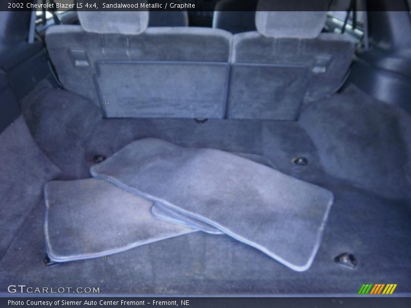 Sandalwood Metallic / Graphite 2002 Chevrolet Blazer LS 4x4