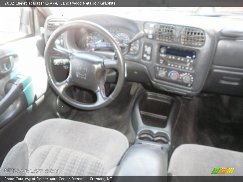 Sandalwood Metallic / Graphite 2002 Chevrolet Blazer LS 4x4