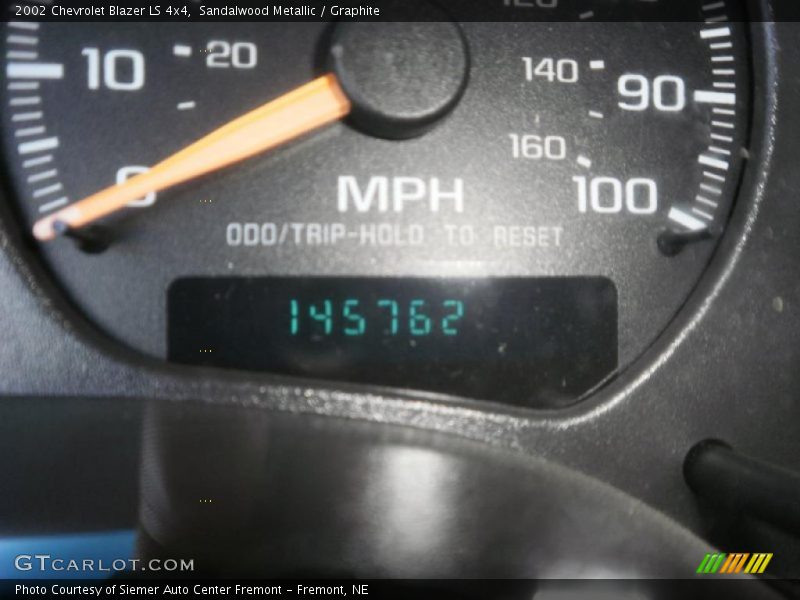 Sandalwood Metallic / Graphite 2002 Chevrolet Blazer LS 4x4