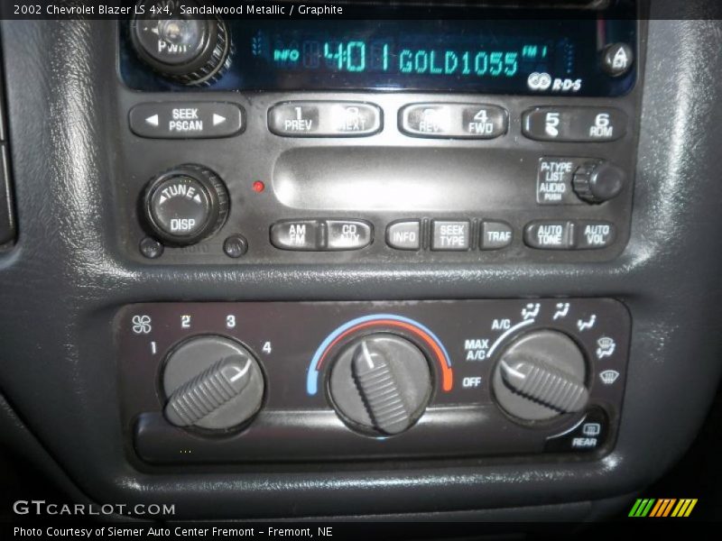 Sandalwood Metallic / Graphite 2002 Chevrolet Blazer LS 4x4