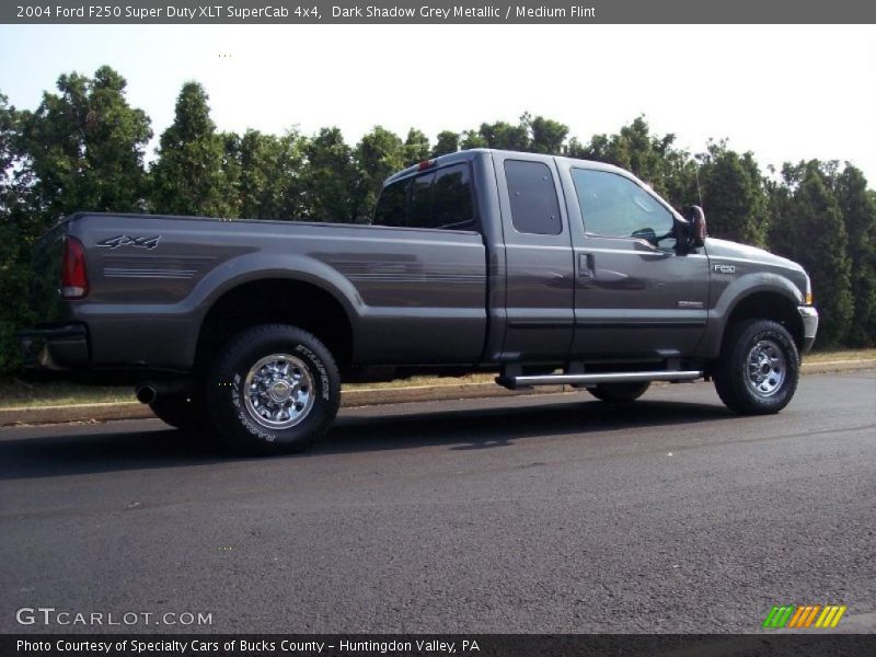 Dark Shadow Grey Metallic / Medium Flint 2004 Ford F250 Super Duty XLT SuperCab 4x4