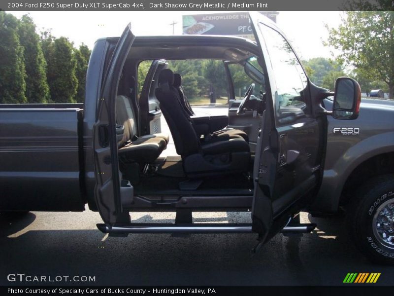 Dark Shadow Grey Metallic / Medium Flint 2004 Ford F250 Super Duty XLT SuperCab 4x4