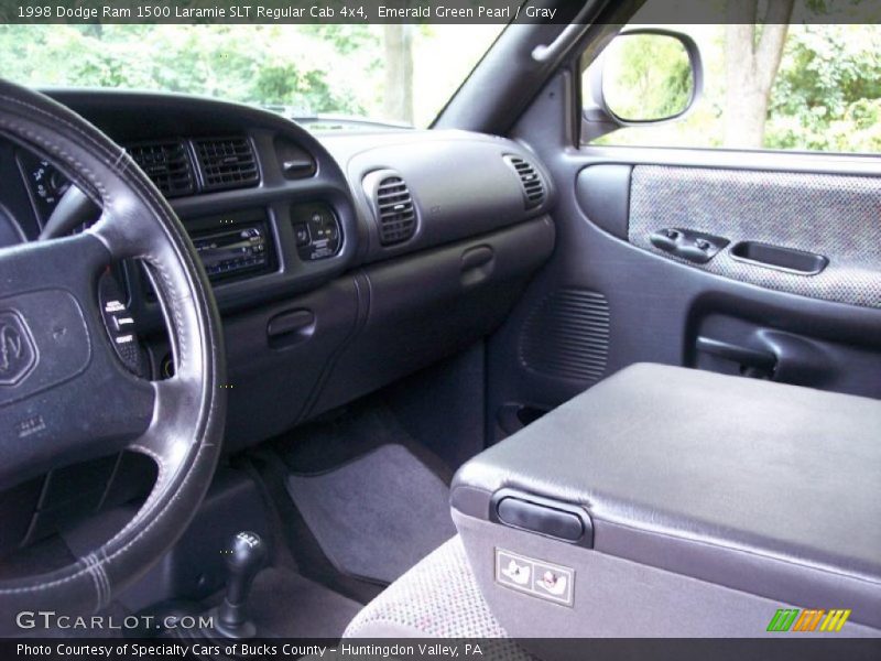 Emerald Green Pearl / Gray 1998 Dodge Ram 1500 Laramie SLT Regular Cab 4x4