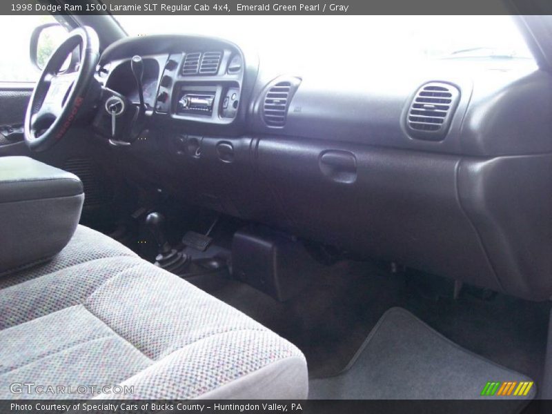 Emerald Green Pearl / Gray 1998 Dodge Ram 1500 Laramie SLT Regular Cab 4x4