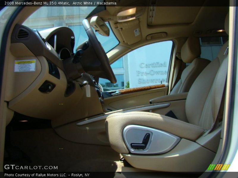 Arctic White / Macadamia 2008 Mercedes-Benz ML 350 4Matic