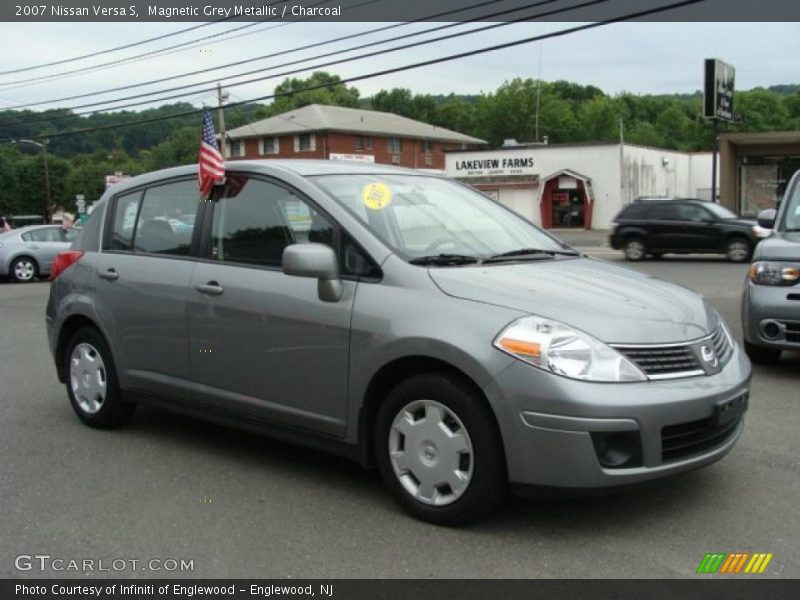 Magnetic Grey Metallic / Charcoal 2007 Nissan Versa S