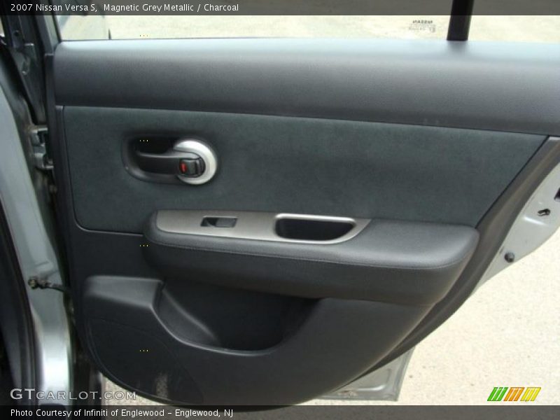 Magnetic Grey Metallic / Charcoal 2007 Nissan Versa S