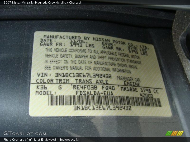 Magnetic Grey Metallic / Charcoal 2007 Nissan Versa S