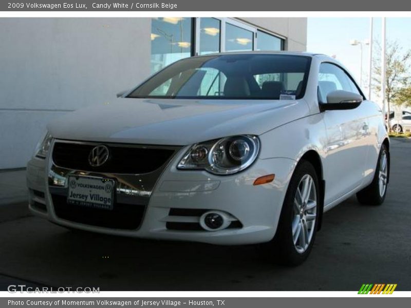 Candy White / Cornsilk Beige 2009 Volkswagen Eos Lux