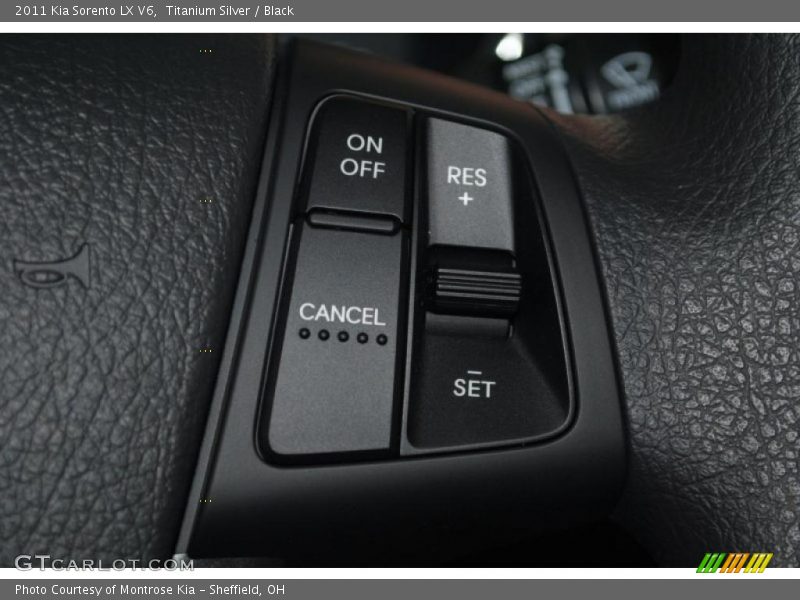 Titanium Silver / Black 2011 Kia Sorento LX V6