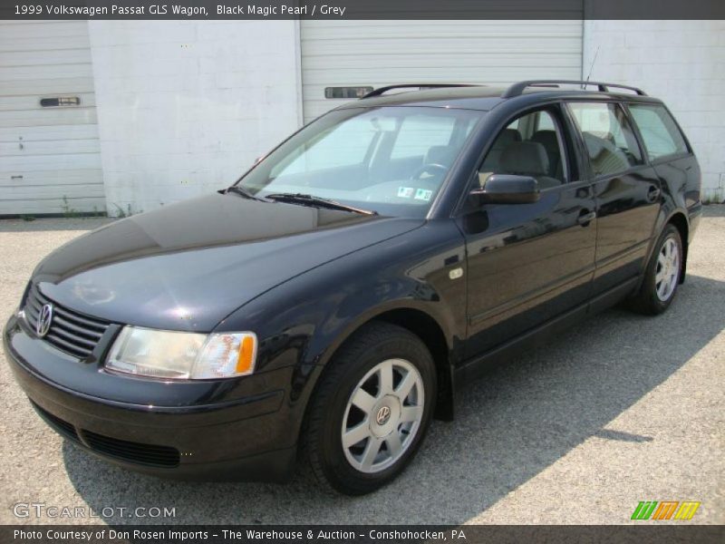 Black Magic Pearl / Grey 1999 Volkswagen Passat GLS Wagon