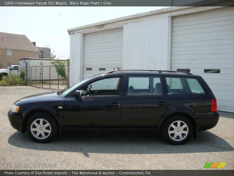 Black Magic Pearl / Grey 1999 Volkswagen Passat GLS Wagon