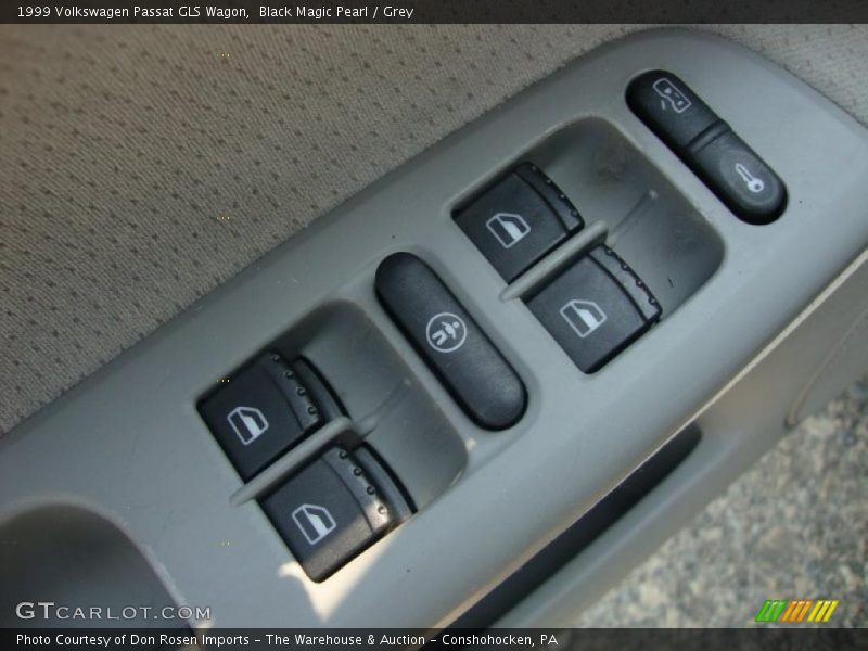 Black Magic Pearl / Grey 1999 Volkswagen Passat GLS Wagon