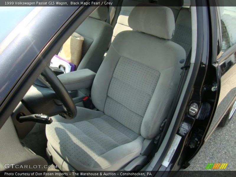 Black Magic Pearl / Grey 1999 Volkswagen Passat GLS Wagon
