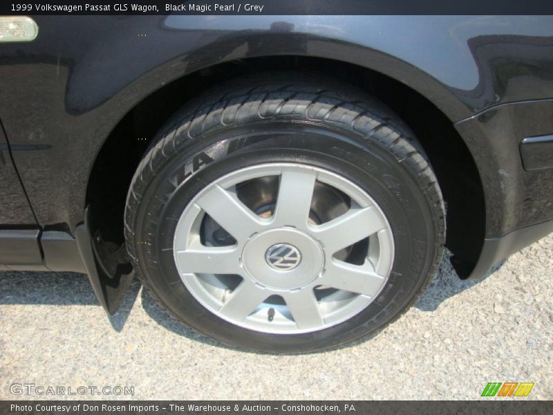 Black Magic Pearl / Grey 1999 Volkswagen Passat GLS Wagon