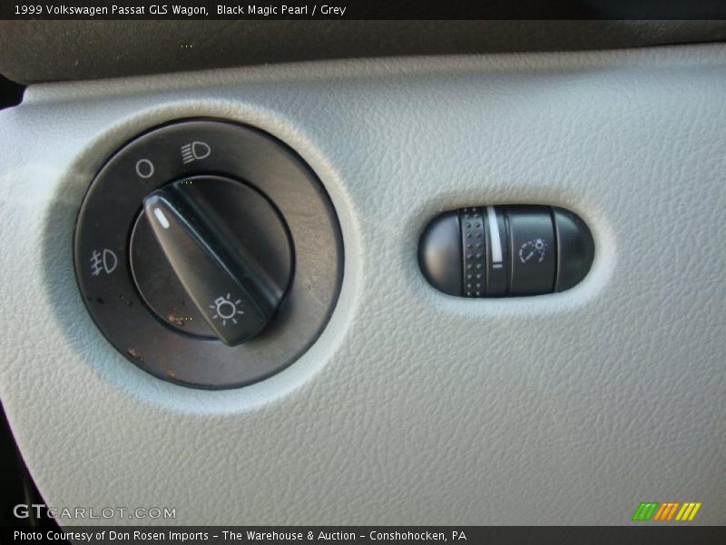Black Magic Pearl / Grey 1999 Volkswagen Passat GLS Wagon