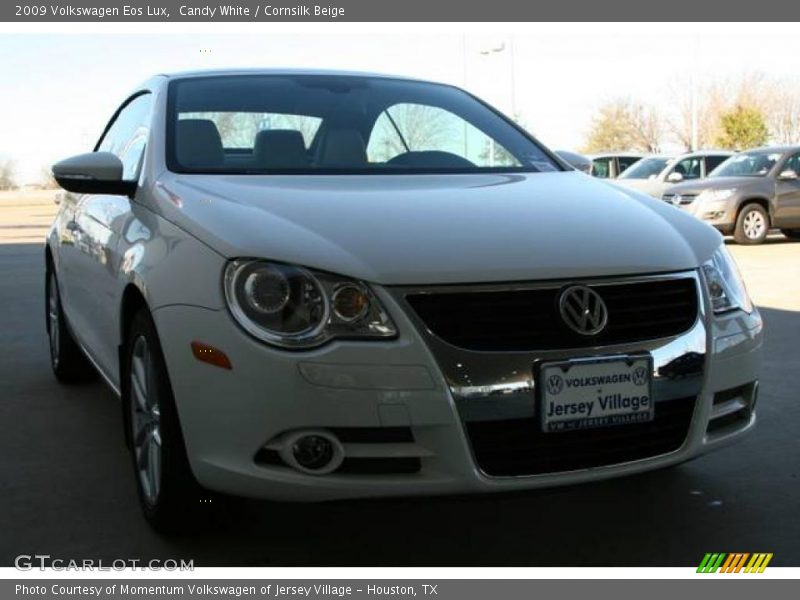 Candy White / Cornsilk Beige 2009 Volkswagen Eos Lux