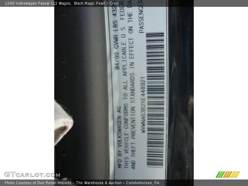 Black Magic Pearl / Grey 1999 Volkswagen Passat GLS Wagon