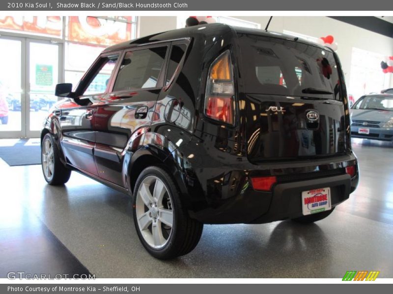 Shadow Black / Sand/Black Houndstooth Cloth 2010 Kia Soul !