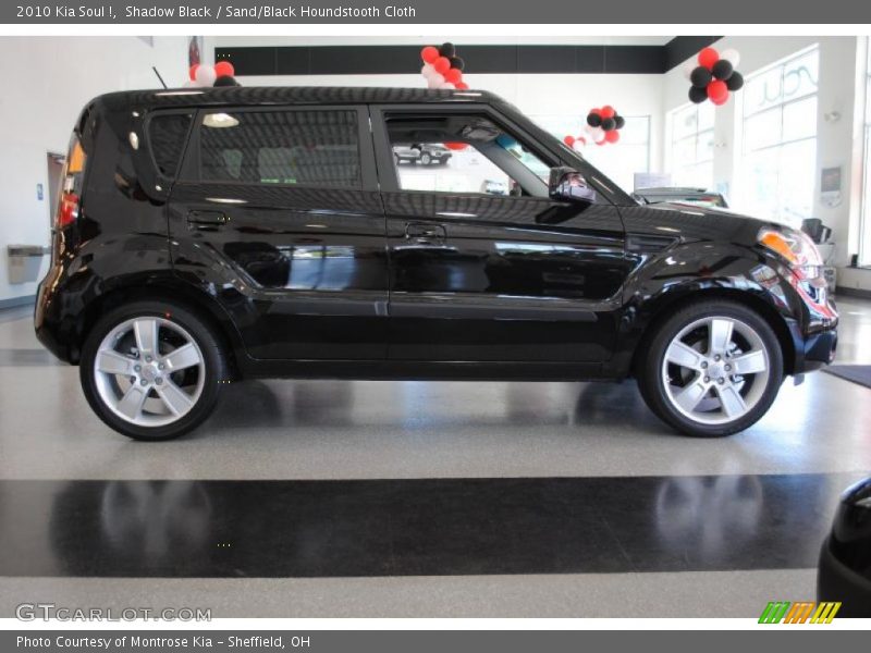 Shadow Black / Sand/Black Houndstooth Cloth 2010 Kia Soul !