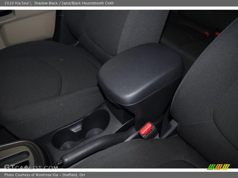 Shadow Black / Sand/Black Houndstooth Cloth 2010 Kia Soul !