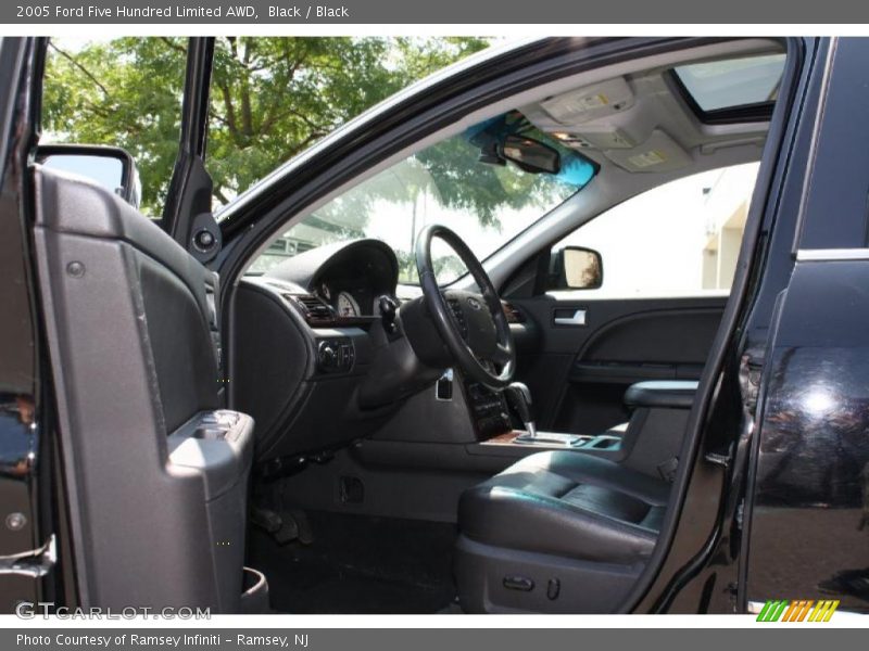 Black / Black 2005 Ford Five Hundred Limited AWD