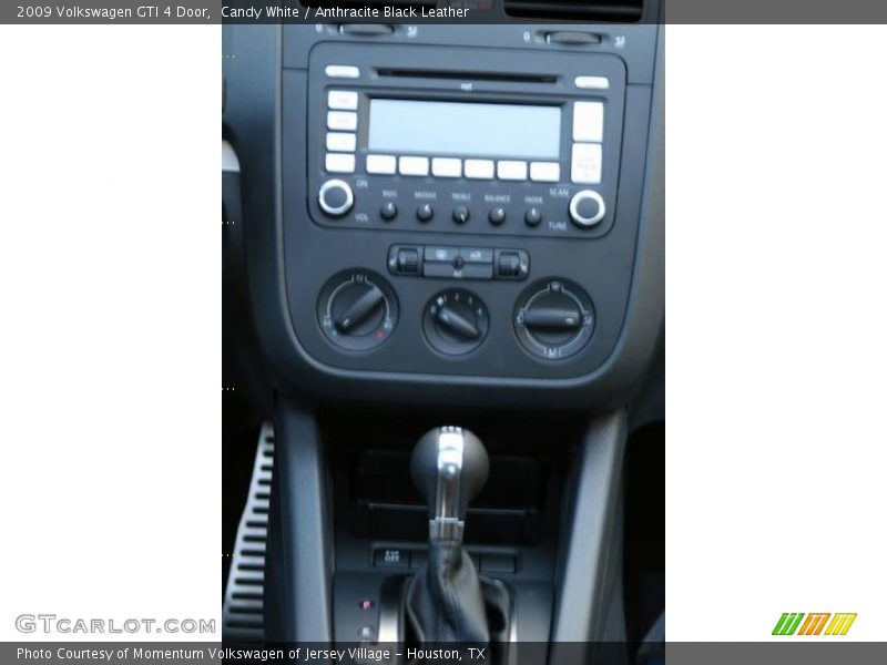 Candy White / Anthracite Black Leather 2009 Volkswagen GTI 4 Door