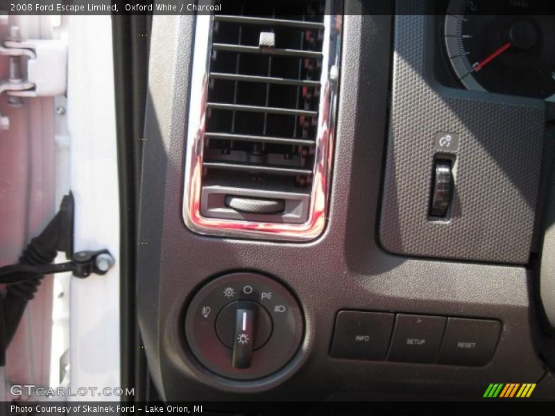 Oxford White / Charcoal 2008 Ford Escape Limited