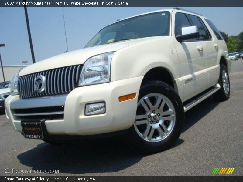 White Chocolate Tri Coat / Camel 2007 Mercury Mountaineer Premier