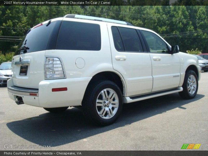 White Chocolate Tri Coat / Camel 2007 Mercury Mountaineer Premier