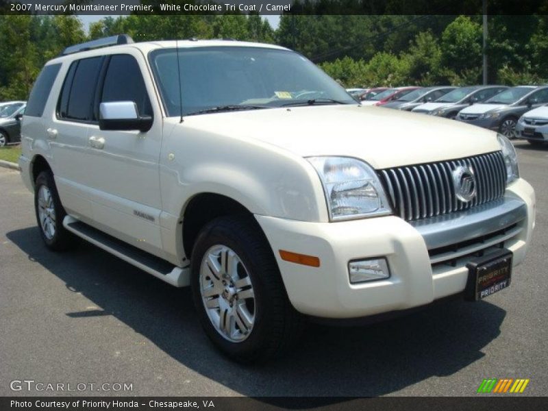 White Chocolate Tri Coat / Camel 2007 Mercury Mountaineer Premier